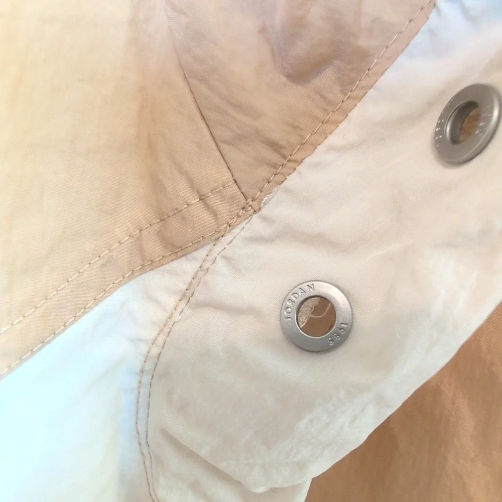 Air Jordan Flight Heritage Windbreaker Warm Up Jacket Desert Tan White Small